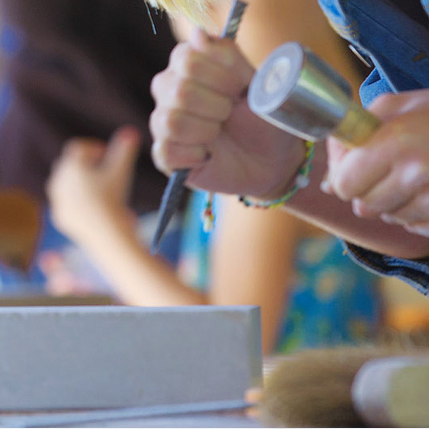 IZA - Isabelle Ardevol - Cours de sculpture pour Ados a Lausanne