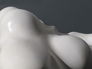 IZA, Isabelle Ardevol, femme artiste contemporain, sculpteure, sculptrice, art Vers un nouveau monde, sculpture en resine acrylique, 2012