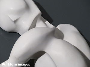 Isabelle Ardevol, A so strange cello, acrylic resin sculpture representing a woman back, 2013