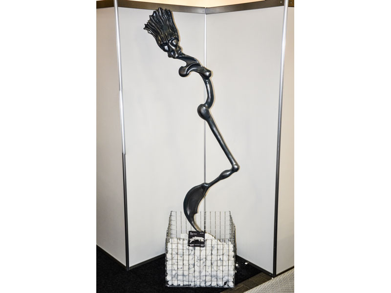 IZA - Isabelle Ardevol - Sculpture appelee Grands Nageurs, résine époxy armée de fibre de verre, 2018